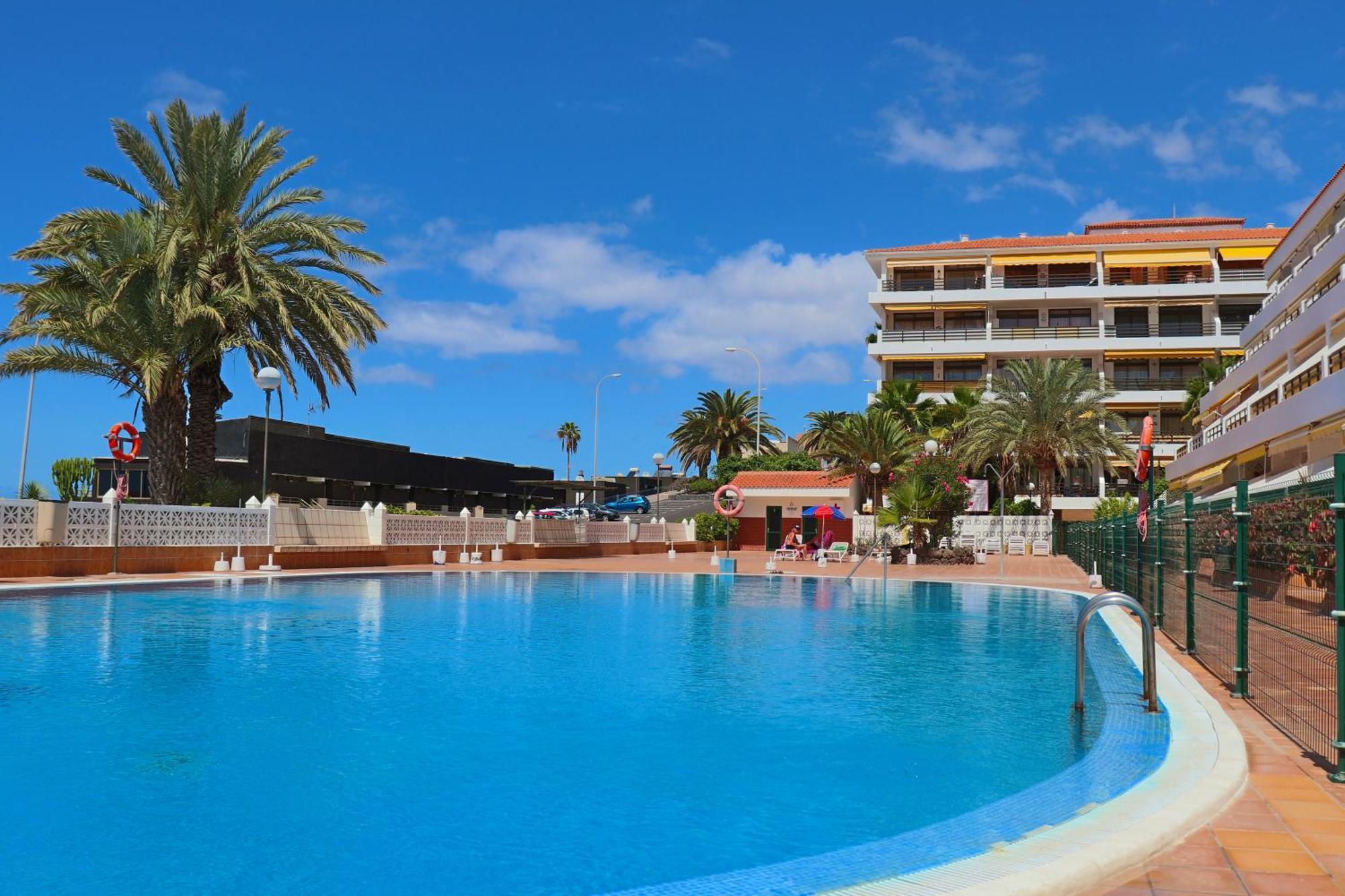 Sunflower Apartment Just Relax Пуерто де Сантяго Екстериор снимка